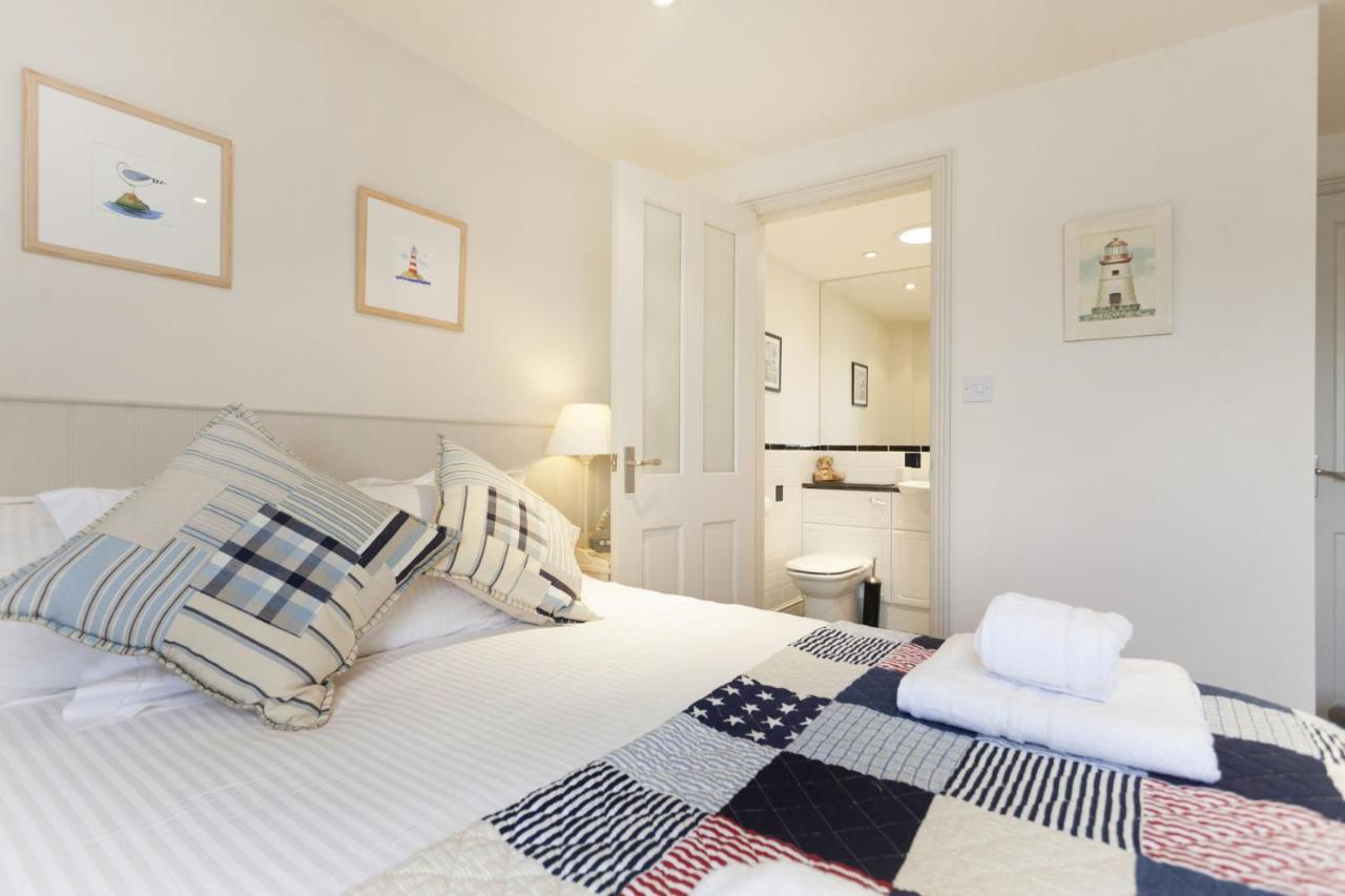 Legion Cottages Blakeney  Bagian luar foto